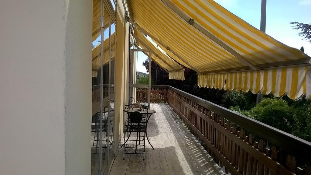 B&B Il Glicine Bedizzole ภายนอก รูปภาพ