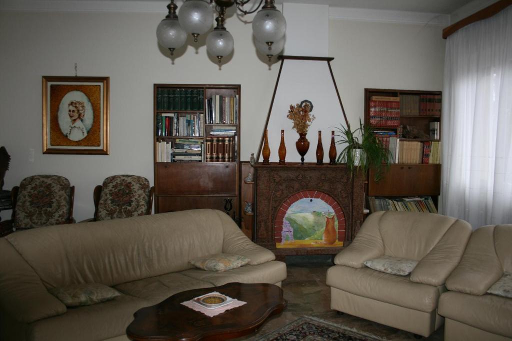 B&B Il Glicine Bedizzole ภายนอก รูปภาพ